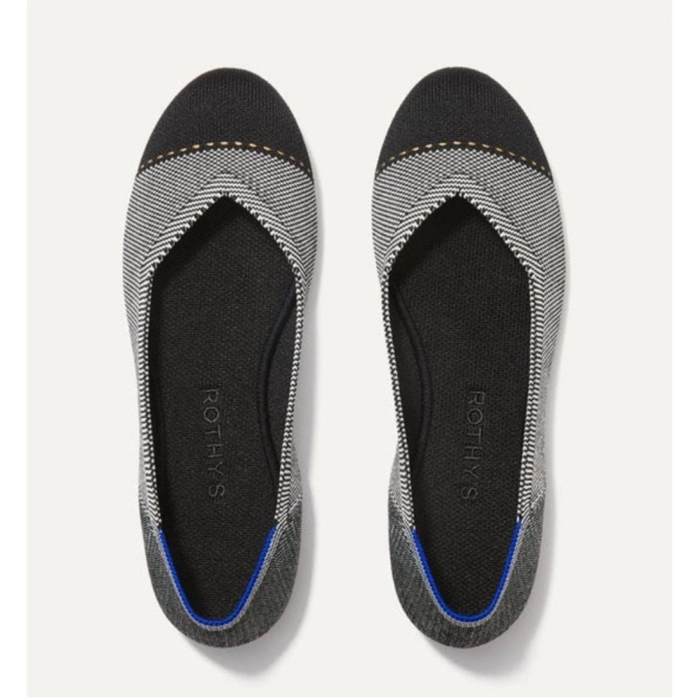 NWT Rothy’s Round Toe Flats